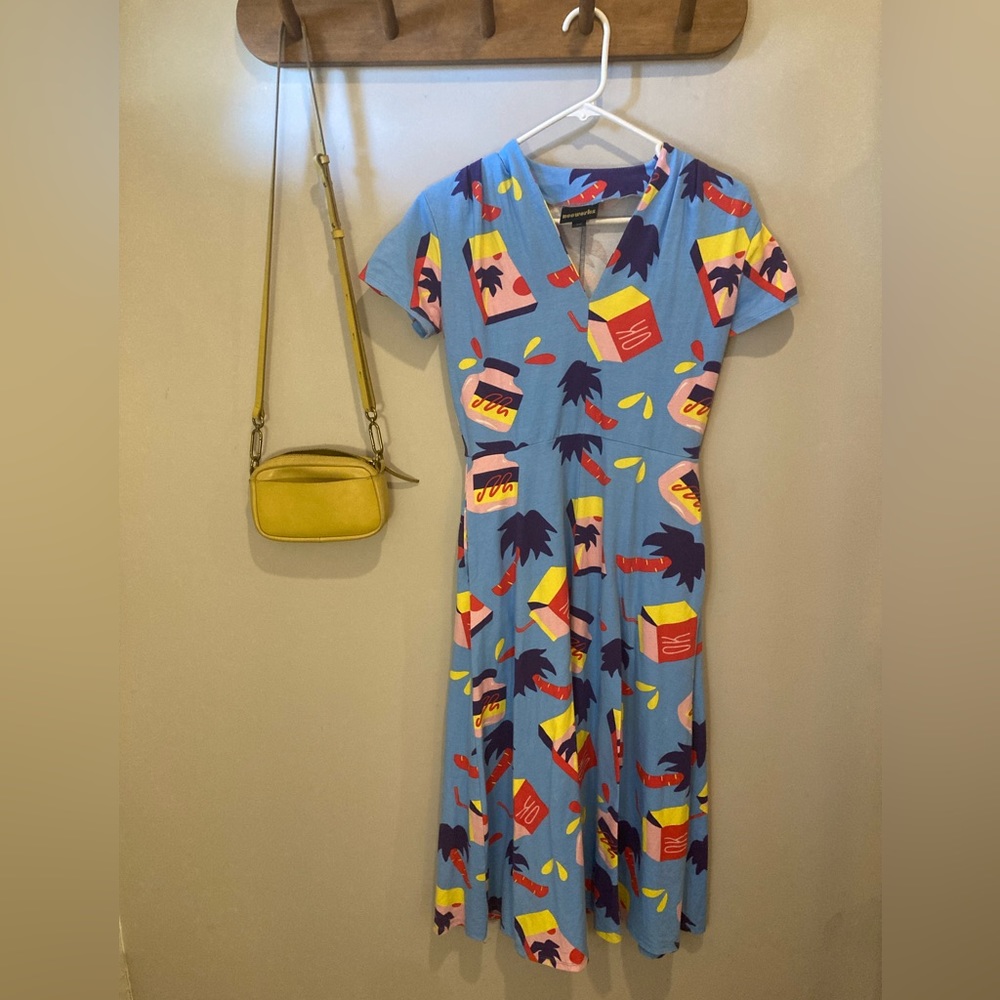 Nooworks midi dress. Cool print!